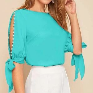 ❤️Pretty aqua coloured blouse with pearl detailed split sleeves. NWOT